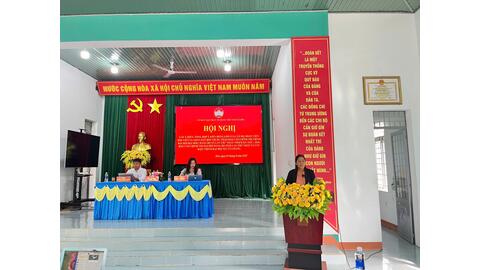 Ủy ban MTTQ Việt Nam xã tiến hành tổ chức Hội nghị lấy ý kiến, tổng hợp ý kiến đóng góp của cán bộ, đoàn viên, hội viên và nhân dân